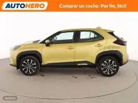 Usado Toyota Yaris Cross Active 116 CV (85 kW) 2023 Amarillo SUV