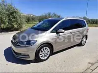 Usado VW Touran Advance 115 CV (84 kW) 2019 Beige Monovolumen