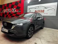 Usado Mazda CX-5 Ad'Vantage 165 CV (121 kW) 2024 Gris / plata SUV