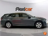 Usado Skoda Octavia Ambition 150 CV (110 kW) 2020 Gris