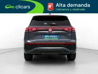 Usado VW Tayron R-line 150 CV (110 kW) 2025 Gris / plata SUV