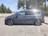 Usado VW Touran R-line 150 CV (110 kW) 2024 Gris / plata Monovolumen