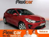 Usado Kia Rio 100 CV (73 kW) 2022 Rojo