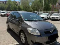 Usado Toyota Auris Luna 124 CV (91 kW) 2007 Gris / plata Utilitario