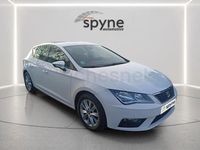 Usado Seat Leon Style 110 CV (80 kW) 2018 Blanco Berlina