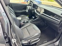 Usado Kia Niro 141 CV (103 kW) 2022 Gris / plata SUV
