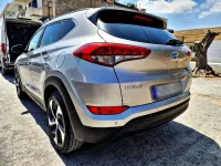 Usado Hyundai Tucson 114 CV (83 kW) 2017 Gris SUV