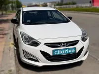 Usado Hyundai i40 136 CV (100 kW) 2012 Blanco Berlina