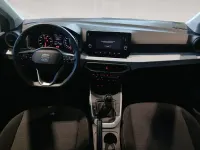 Usado Seat Arona Style 116 CV (85 kW) 2025 Rojo SUV
