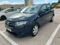 Usado Dacia Sandero Lauréate 75 CV (55 kW) 2015 Azul Berlina