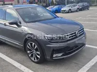 Usado VW Tiguan Sportline 150 CV (110 kW) 2017 Gris / plata SUV