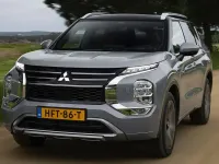 Usado Mitsubishi Outlander Motion 150 CV (110 kW) 2017 Gris SUV