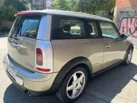 Usado Mini Cooper D 109 CV (80 kW) 2008 Gris Utilitario