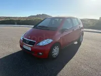 Usado Mercedes A180 Avantgarde 109 CV (80 kW) 2006 Rojo Monovolumen