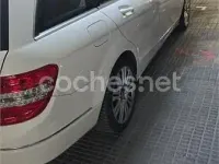 Usado Mercedes C200 Avantgarde 184 CV (135 kW) 2009 Blanco Familiar