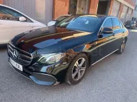 Usado Mercedes E200 150 CV (110 kW) 2018 Negro Berlina