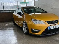 Usado Seat Exeo Sport 143 CV (105 kW) 2012 Amarillo Familiar