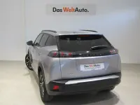 Usado Peugeot 2008 Allure 130 CV (95 kW) 2023 Gris SUV
