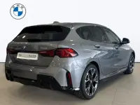Usado BMW 120 Comfort Edition 163 CV (119 kW) 2025 Gris Utilitario