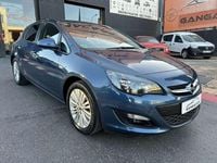 Usado Opel Astra Selective 110 HP (80 kW) 2015 Azul Citadino