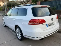 Begagnad VW Passat Highline 160 HK (117 kW) 2012 Vit Kombi