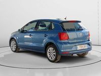 Usado VW Polo Advance 90 CV (66 kW) 2015 Azul Utilitario