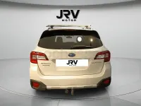 Usado Subaru Outback 175 CV (128 kW) 2021 Blanco Familiar