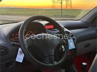 Usado Peugeot 206 90 CV (66 kW) 2003 Gris / plata Berlina
