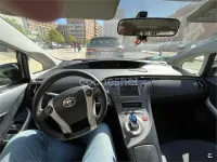 Usado Toyota Prius Advance 136 CV (100 kW) 2012 Blanco Berlina