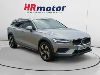 Usado Volvo V60 CC Core 197 CV (144 kW) 2023 Gris Familiar