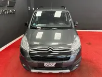 Usado Citroën Berlingo XTR 120 CV (88 kW) 2016 Gris / plata Monovolumen