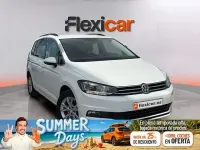 Usado VW Touran Advance 115 CV (84 kW) 2019 Blanco Monovolumen