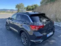 Usado VW T-Roc Advance 110 CV (80 kW) 2021 Gris / plata SUV