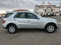 Usado Mercedes ML320 224 CV (164 kW) 2005 Gris / plata SUV