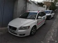 Usado Volvo V50 Drive Kinetic 115 CV (84 kW) 2012 Blanco Familiar