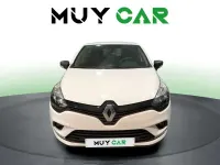 Usado Renault Clio Zen 90 CV (66 kW) 2018 Blanco Familiar