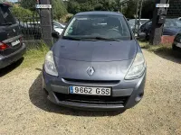 Usado Renault Clio II 75 CV (55 kW) 2009 Gris / plata Berlina