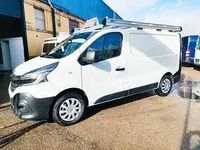 Begagnad Renault Trafic 145 HK (106 kW) 2021 Vit Minibuss