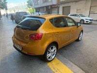 Usado Seat Ibiza Copa 105 HP (77 kW) 2011 Amarelo Sedan
