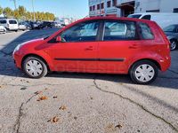 Usado Ford Fiesta 80 CV (58 kW) 2007 Rojo Berlina