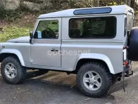Usado Land Rover Defender 122 CV (89 kW) 2007 Gris / plata Familiar