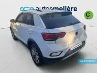 Usado VW T-Roc Life 150 CV (110 kW) 2024 Blanco SUV