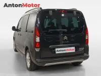 Usado Citroën Berlingo Feel 110 CV (80 kW) 2018 Negro Monovolumen