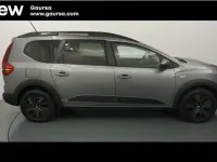Usado Dacia Jogger Expression 140 CV (102 kW) 2025 Monovolumen