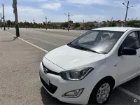 Usado Hyundai i20 85 CV (62 kW) 2012 Blanco Utilitario
