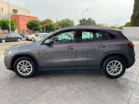 Usado Mercedes GLA200 150 CV (110 kW) 2021 Gris / plata SUV