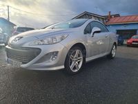 Usado Peugeot 308 CC Sport 122 CV (89 kW) 2010 Gris / plata Descapotable