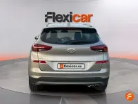 Usado Hyundai Tucson 116 CV (85 kW) 2021 Beige SUV