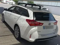 Usado Toyota Auris Hybrid Advance 136 CV (100 kW) 2013 Blanco Familiar