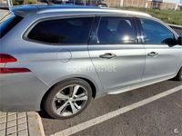 Usado Peugeot 308 SW Style 120 CV (88 kW) 2019 Gris / plata Familiar